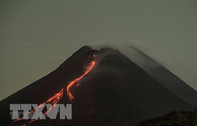 Philippines: Hàng nghìn người phải sơ tán vì núi lửa Taal phun trào