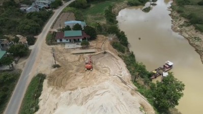 Đắk Lắk: Công ty Đoàn Kết Khai thác cát gây sạt lở, người dân kêu cứu