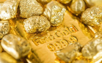 Giá vàng ngày 4/4: Vàng trong nước giữ vững trên mốc 69 triệu/lượng