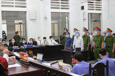 Ngày 4/4/2022: Xét xử 2 cựu Chủ tịch UBND tỉnh Khánh Hòa