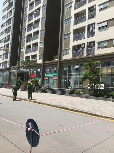 Hà Nội: Thêm một học sinh cấp 2 bị rơi lầu, tử vong thương tâm
