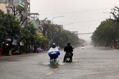 Dự báo thời tiết ngày 5/4: Trung Trung Bộ và Nam Bộ mưa dông, lốc sét