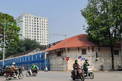 Bí thư Hà Nội yêu cầu dừng ngay phá dỡ tòa nhà 100 tuổi tại 61 Trần Phú