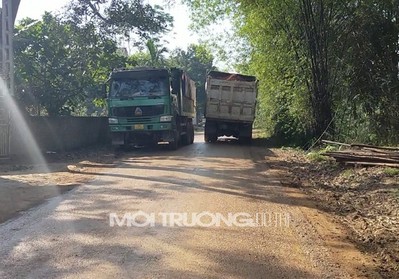 Tam Nông – Phú Thọ: Đoàn xe quá tải “cày nát” những tuyến đường