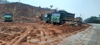Lào Cai: Xe quá khổ, quá tải thi công tỉnh lộ 156 gây ô nhiễm môi trường nghiêm trọng