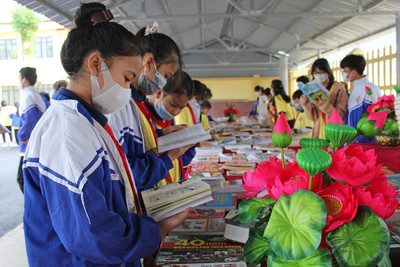 Thanh Hóa phát động Ngày Sách và Văn hóa đọc Việt Nam năm 2022