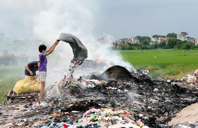 Ô nhiễm tại các làng nghề Việt Nam và đề xuất giải pháp bảo vệ môi trường giai đoạn 2021 - 2025
