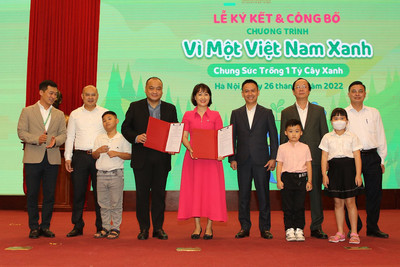 Lễ ký kết và Công bố Chương trình “Vì một Việt Nam xanh-Chung sức trồng 1 tỷ cây xanh”
