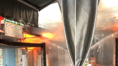 Cháy lớn thiêu rụi xưởng gia công ghế sofa ở Tân Bình (TP.HCM)