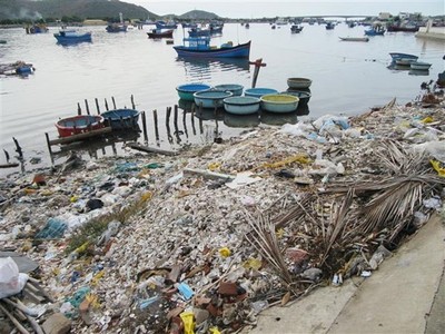 Công ty Nhật Bản cân nhắc thu gom rác thải nhựa ở vùng biển Việt Nam
