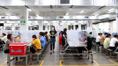 Bắc Giang: Bảo đảm chất lượng bữa ăn công nhân trong khu công nghiệp