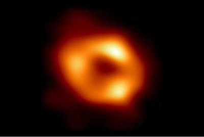 Chụp được lỗ đen khổng lồ ở trung tâm Dải Ngân hà lớn gấp 4 triệu lần Mặt trời