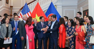 Thủ tướng Phạm Minh Chính gặp mặt cộng đồng người Việt Nam ở khu Bờ Đông Hoa Kỳ