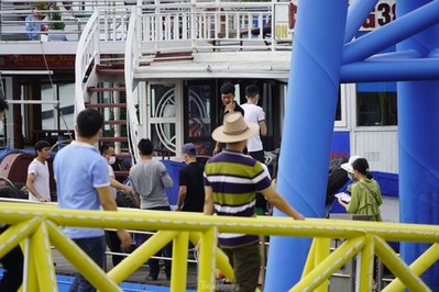 Quảng Ninh: Du khách rơi xuống biển tử vong khi thăm quan vịnh Hạ Long