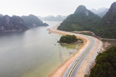 Toàn cảnh đường bao biển Hạ Long - Cẩm Phả gần 2.500 tỷ đồng