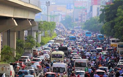 Trong năm 2021, Hà Nội đã giải quyết được 10 điểm đen ùn tắc giao thông