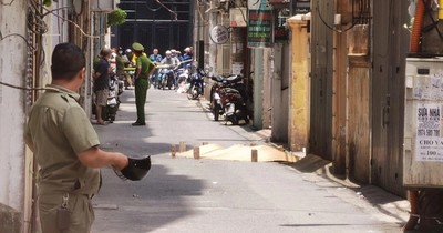 Người đàn ông rơi từ tầng 6 khách sạn ở Hà Nội xuống đất tử vong