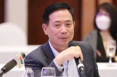Chủ tịch Uỷ ban Chứng khoán Nhà nước Trần Văn Dũng bị cách chức