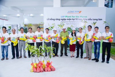 Công ty TNHH Hóa dầu Long Sơn phát động trồng cây vì hành tinh xanh