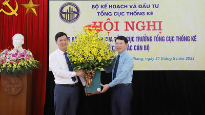 Ông Đồng Văn Sủng giữ chức Cục trưởng Cục Thống kê tỉnh Bắc Giang