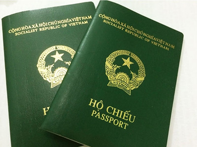 Bộ Công an : Tạm dừng cấp hộ chiếu phổ thông mẫu cũ đến 1/7/2022