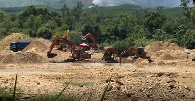 Chủ tịch huyện Tiên Phước chỉ đạo xử lý nghiêm sai phạm tại mỏ cát xã Tiên An