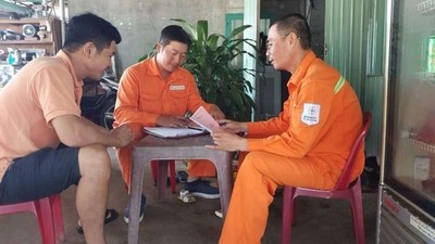 PC Đắk Nông: Hỗ trợ khách hàng tìm nguyên nhân sản lượng điện tăng bất thường