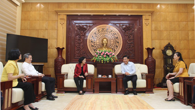 Trưởng Ban tổ chức Trung ương Trương Thị Mai làm việc tỉnh Bắc Giang
