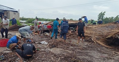 Kiên Giang: Nhiều nhà dân bị sập, tốc mái do mưa lốc