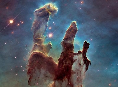 Phiêu lưu trong không gian qua các bức ảnh từ kính thiên văn Hubble