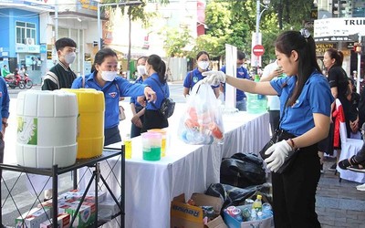Đà Nẵng: Khởi động mô hình chợ giảm rác thải nhựa