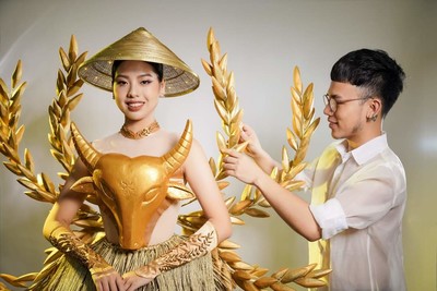 Trang phục dân tộc Ngô Ngọc Gia Hân mang đến Miss Teen International 2022