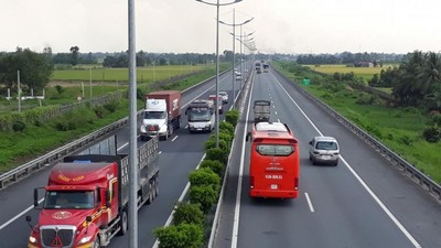 Đề xuất mở rộng cao tốc TP.HCM – Trung Lương lên 8 làn xe