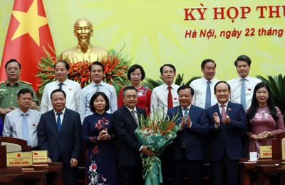 Ông Trần Sỹ Thanh làm Chủ tịch UBND thành phố Hà Nội