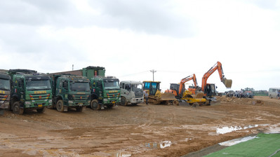 Đốc thúc tiến độ giải phóng mặt bằng các cụm công nghiệp trên địa bàn Hà Nội