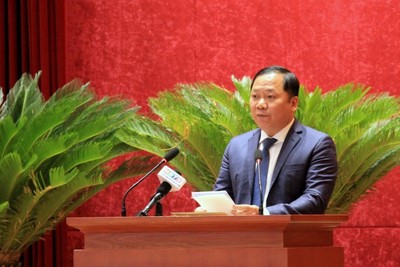Chủ tịch UBND tỉnh Bình Định Nguyễn Phi Long làm Bí thư tỉnh Hòa Bình