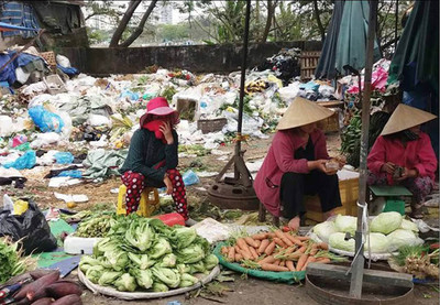 Ô nhiễm môi trường từ các chợ truyền thống