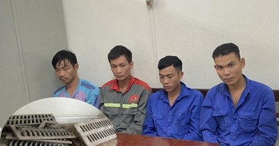 Bắt giữ một nhóm công nhân lát vỉa hè ở Hà Nội