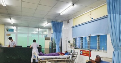 Đà Nẵng: 22 du khách nhập viện vì ngộ độc thực phẩm