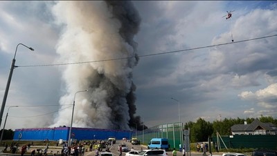 Nga: Cháy lớn tại kho hàng ở Moskva, hơn 10 người thương vong