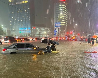 Hàn Quốc: Nhiều người thiệt mạng trong mưa lớn kỷ lục