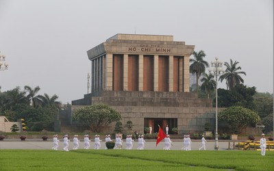 Lăng Chủ tịch Hồ Chí Minh mở cửa trở lại từ ngày mai 16/8