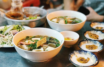 Top quốc gia có ẩm thực đường phố đa dạng, vừa túi tiền gọi tên Việt Nam