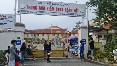 Bắt 2 cán bộ CDC tỉnh Lâm Đồng liên quan vụ Việt Á