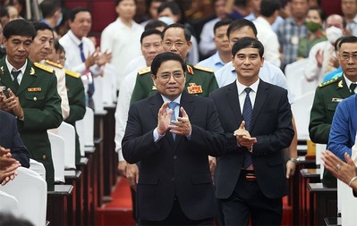 Thủ tướng dự lễ kỷ niệm 30 năm tái lập tỉnh Bình Thuận