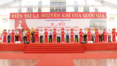 Bắc Giang: Trường THCS Cao Xá tổ chức lễ khai giảng và khánh thành ngôi trường mới