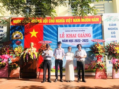 Quảng Ngãi: Trường THPT Phạm Văn Đồng đón năm học mới