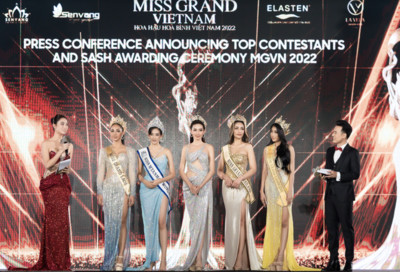 Dàn Hoa hậu Việt "đọ sắc" cùng các Hoa hậu của khu vực Đông Nam Á
