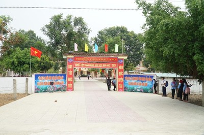 UBND tỉnh Nghệ An chỉ đạo xử lý vụ phụ huynh phản đối sáp nhập trường