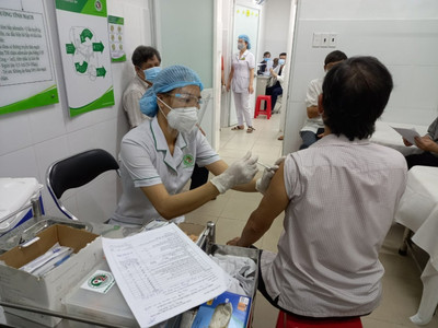 Sáng 12/9: Thêm 1,5 triệu liều vaccine COVID-19 Pfizer về đến Việt Nam